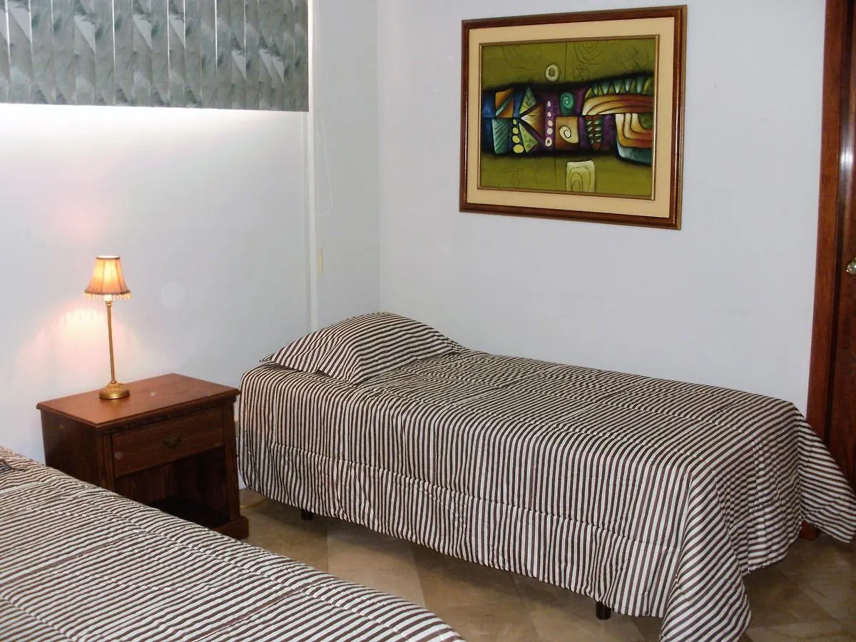 Cesar'S House Guayaquil Ecuador Apartment Homestay